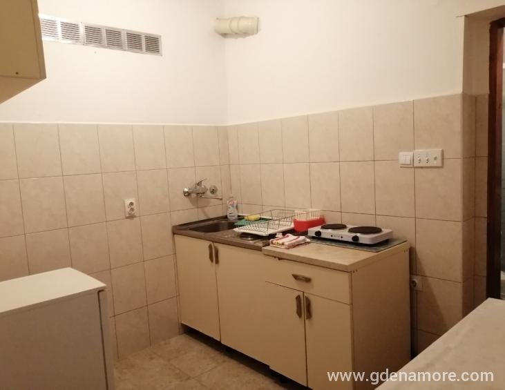 Apartman br.2-6